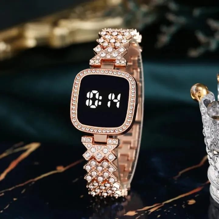 Chic Women’s Digital Display Watch With Elegant Bracelet Strap | Stylish Fashion Wristwatch For Daily Wear, Parties & Casual Outfits