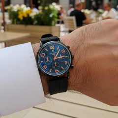 Gents Wrist Watch – Stylish Rubber Belt With Magnet Lock ( Black)